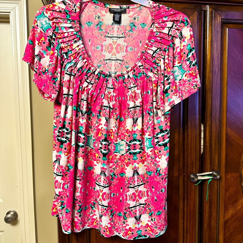 Valerie Steven’s Short Sleeve Summer Shirt